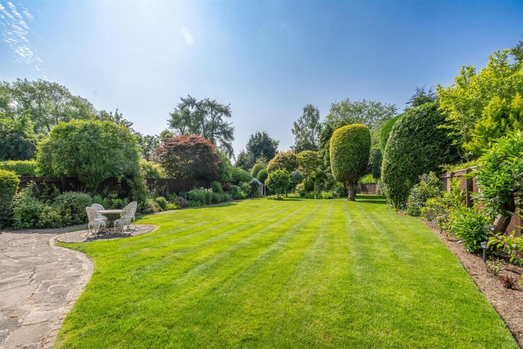 41 Milverton Road_28.jpg