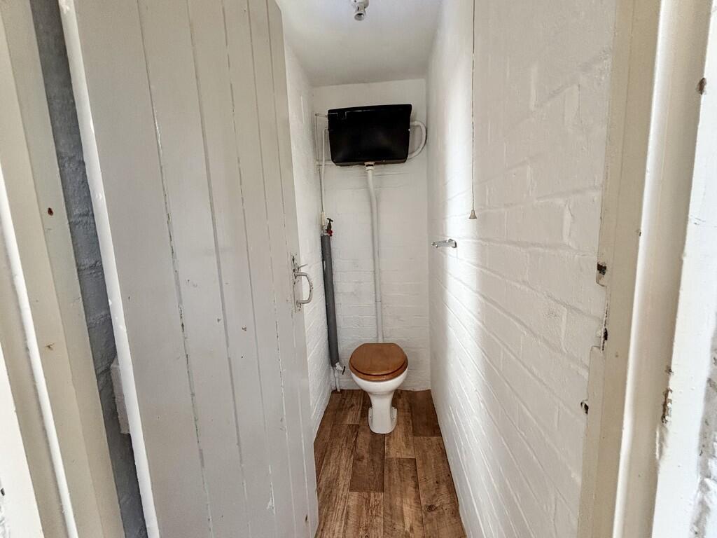 Ground floor WC