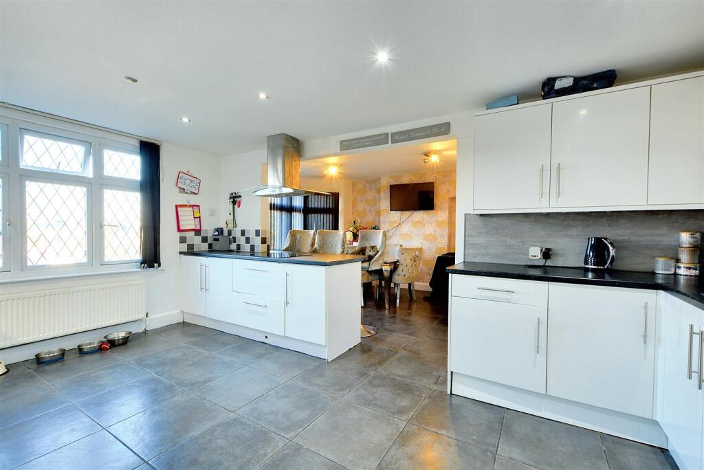 Kitchen Diner_5.jpeg