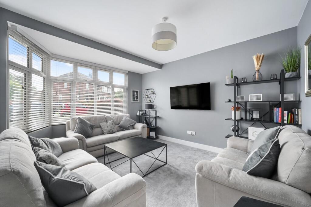 TATTENHAM GROVE (8).jpg