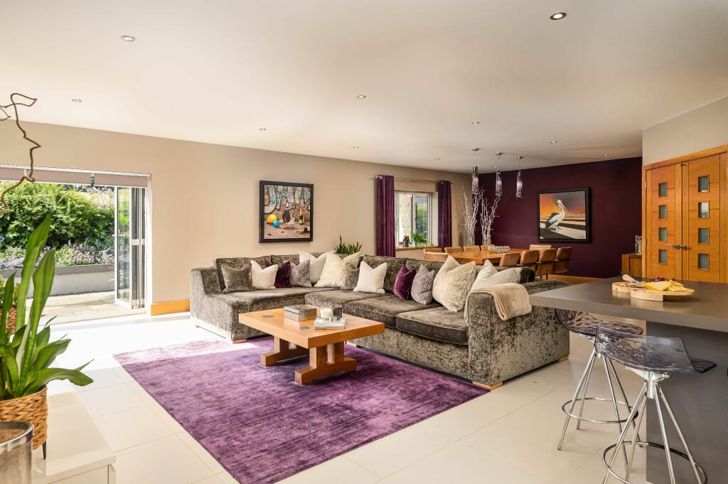 Kitchen/dining area