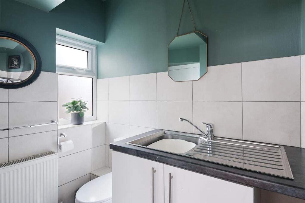 CHIPSTEAD WAY,42-   (1).jpg