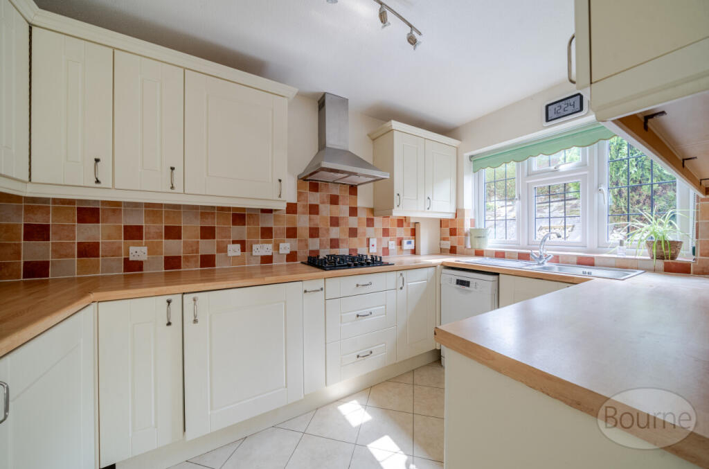 c89987c3-4264-4a0...