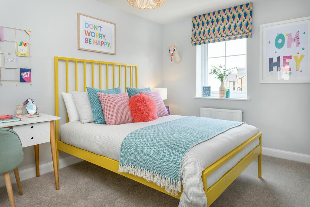 Further double bedroom in the Woodcote 4 bedroom home