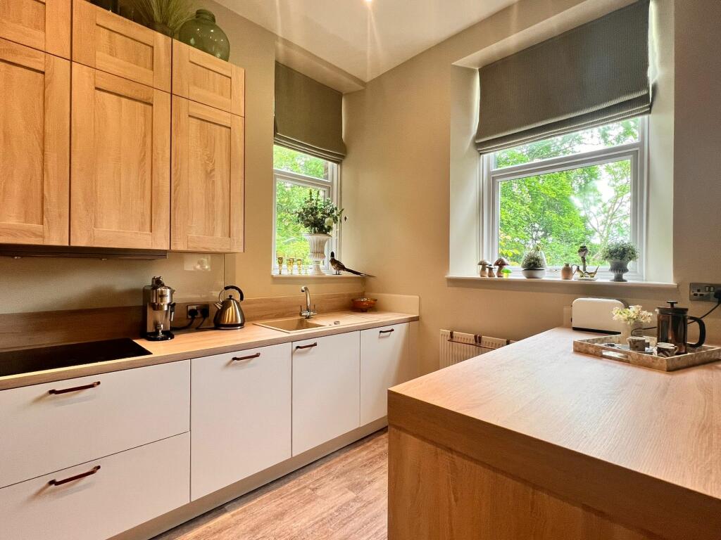 OPEN PLAN LIVING DINING KITCHEN