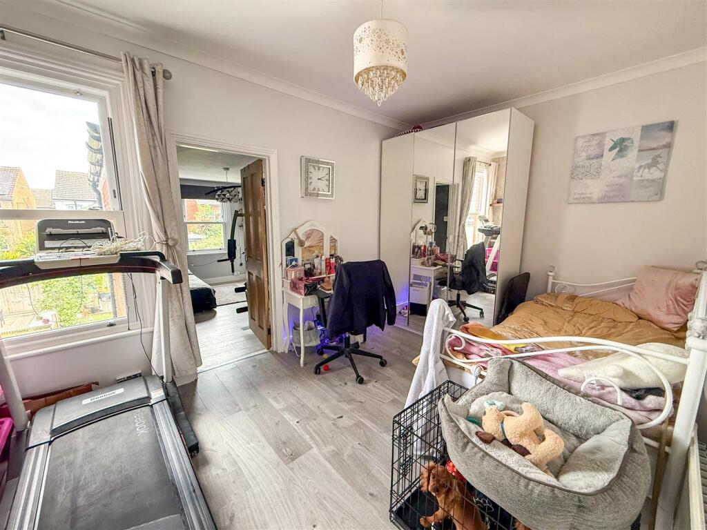BEDROOM TWO