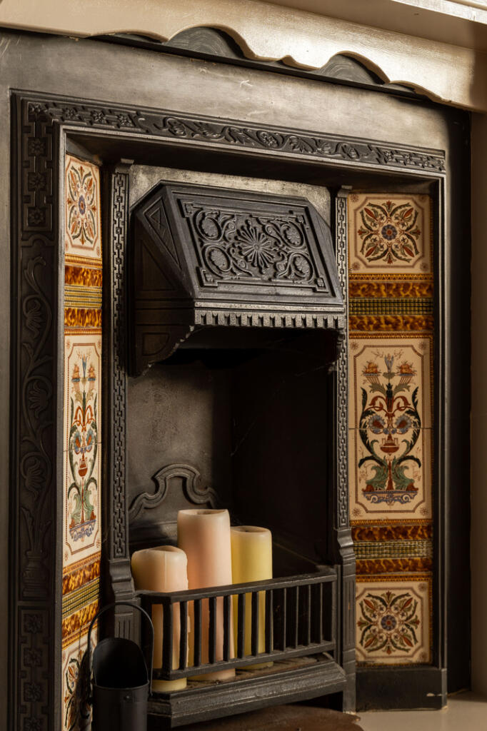 258422 - Lordship Lane, London SE22 - high res ...