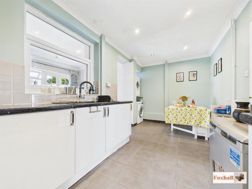 Kitchen/Breakfast Room