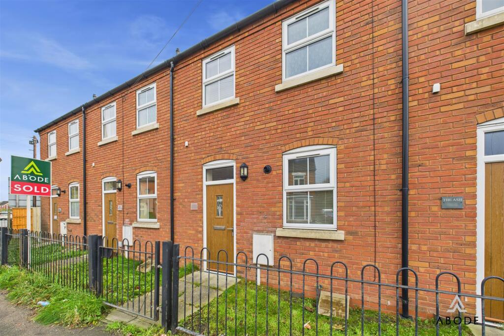 CAM03473G0-PR0519-STILL022.jpg