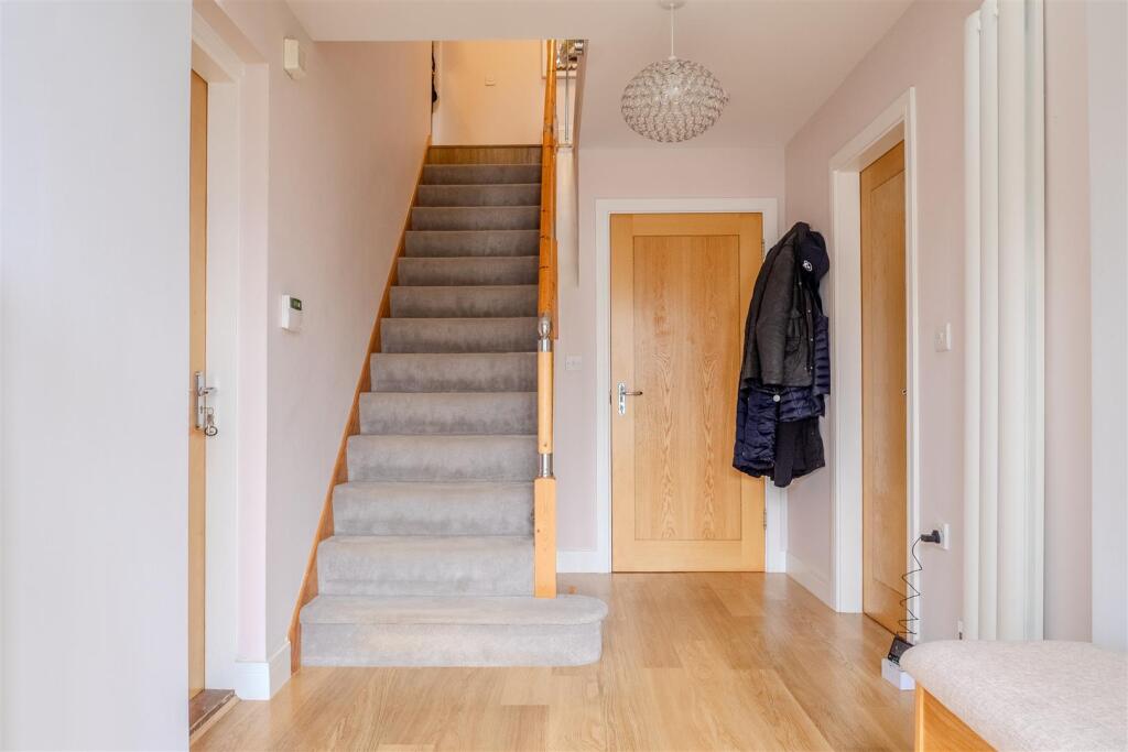 Hall.jpg