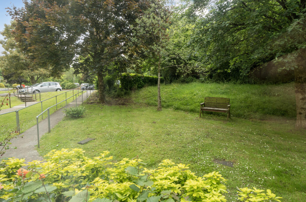 1301328-24-6847ff...