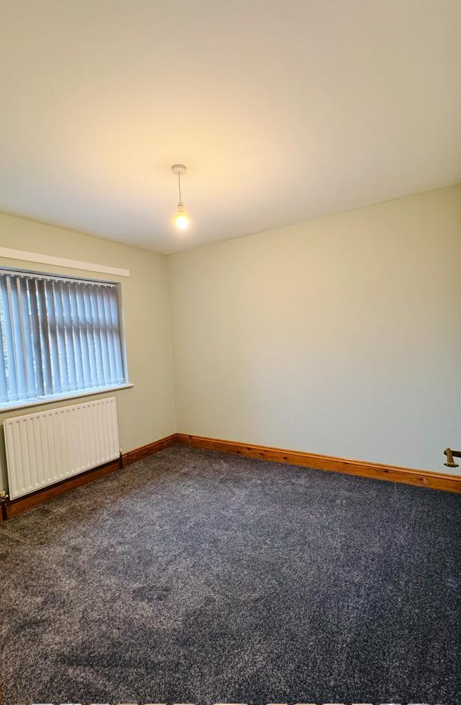 Upstairs Bedroom 1
