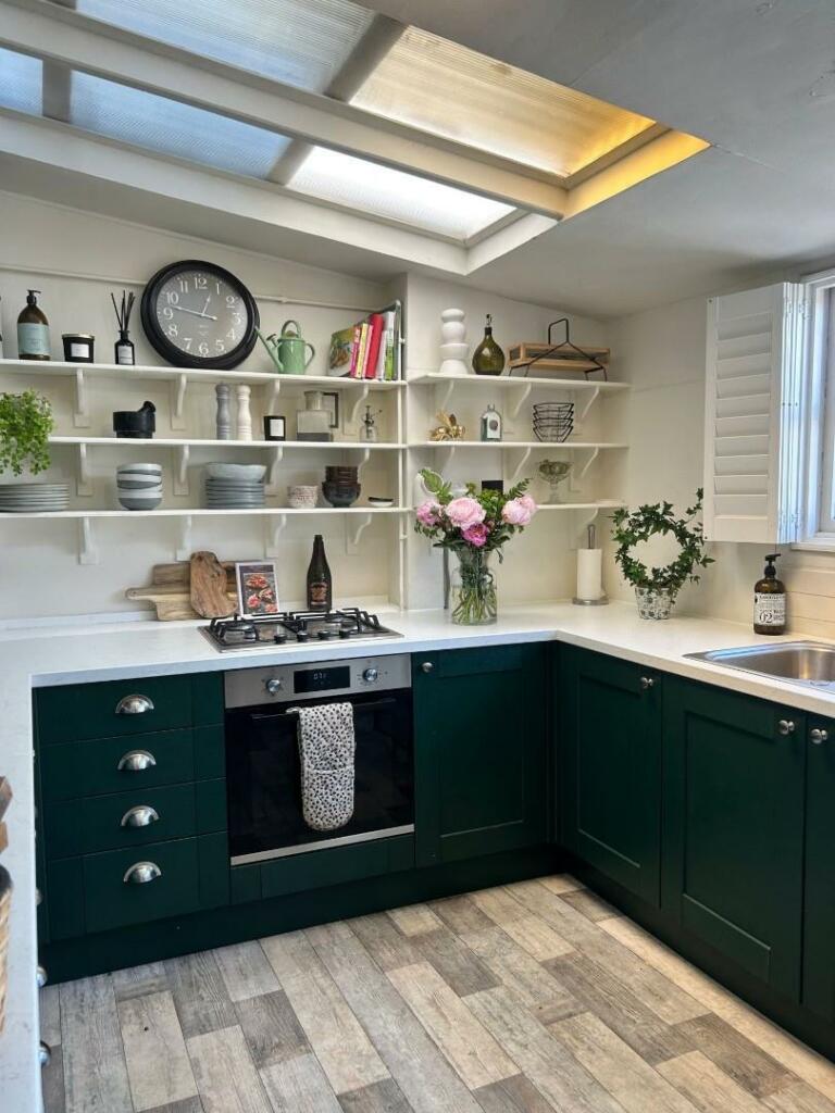 kitchen 18a high street.jpg