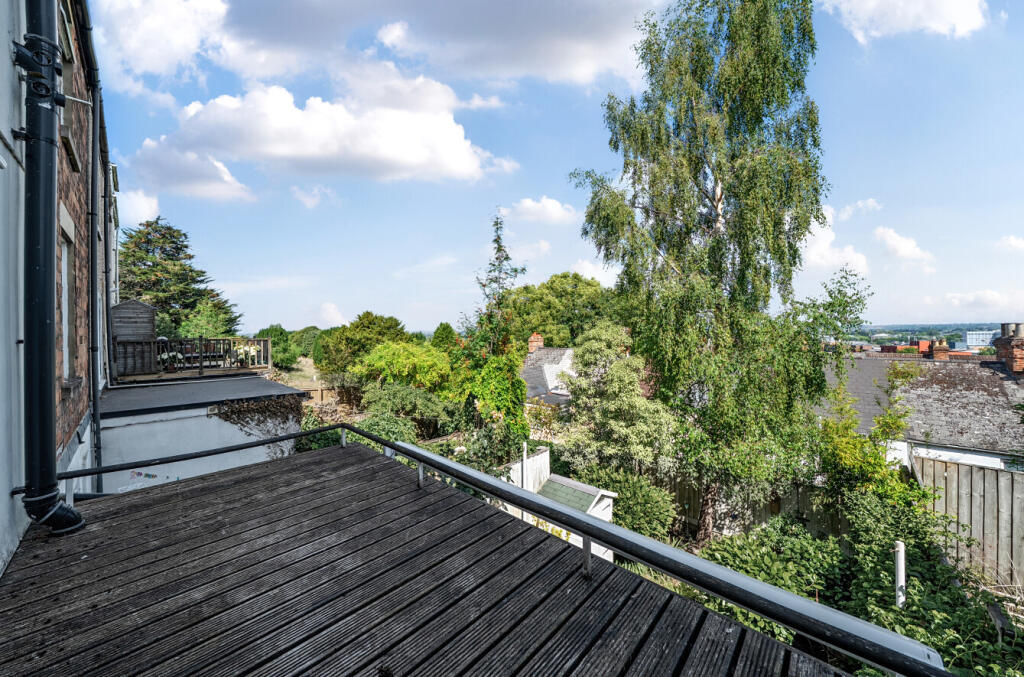 1313881-12-686265...