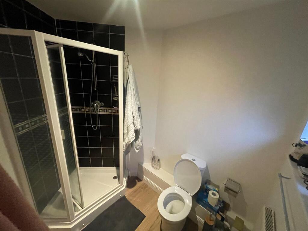 en-suite.jpg