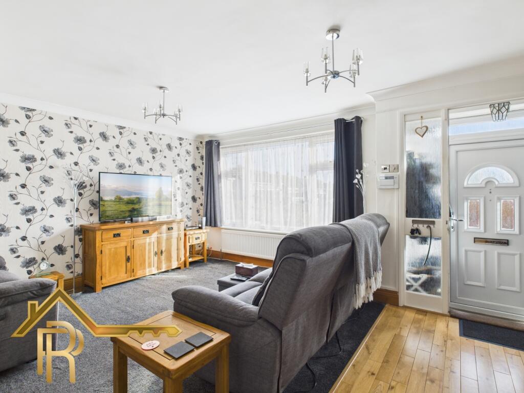 CAM03016G0-PR0046-STILL003