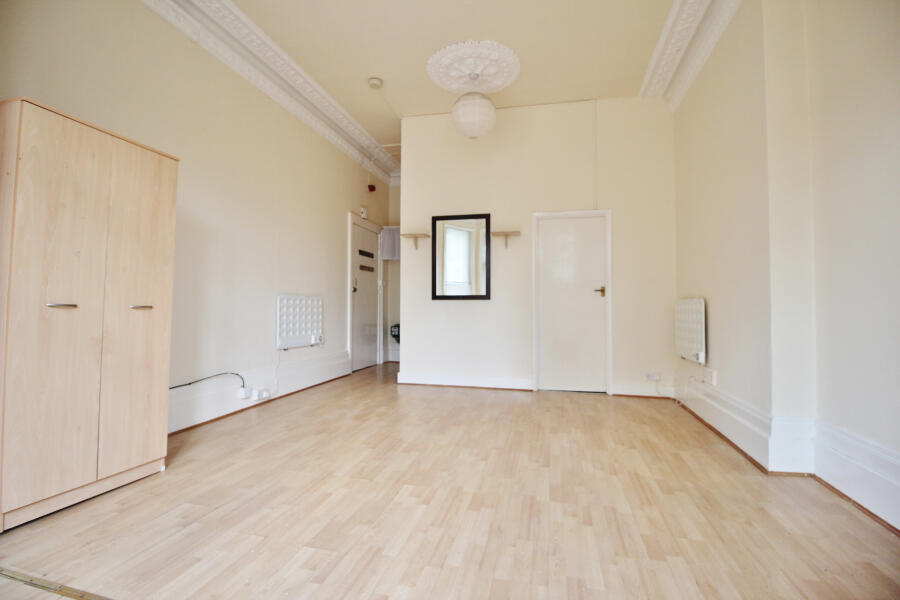Lounge / Bedroom
