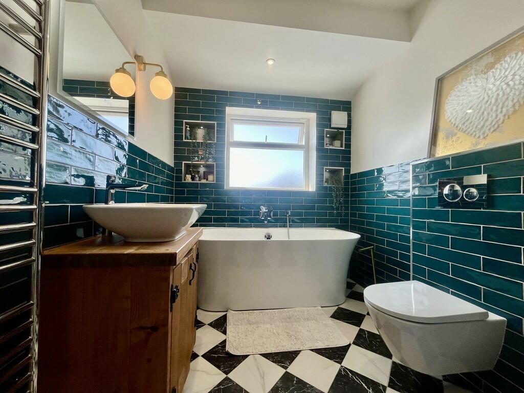 857fd7d7-4449-4aa...