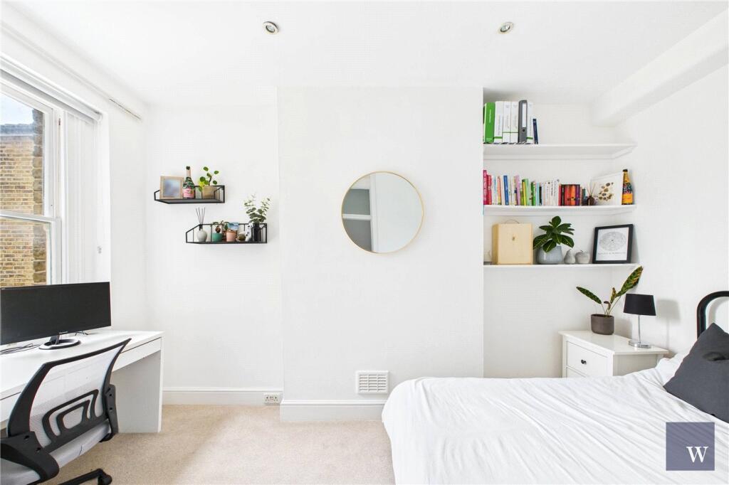 Gleneagle Road, London, SW16