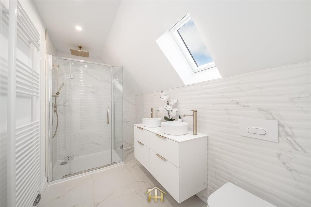 STRATHMORE PH11 8NN 131025 EDIT (15).jpg