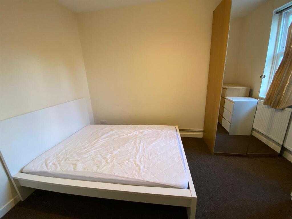 WhatsApp Image 2025-09-09 at 16.13.39 (1).jpeg