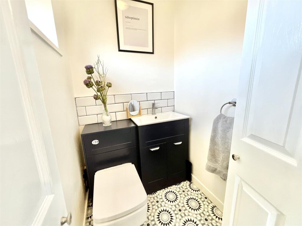 Separate Wc