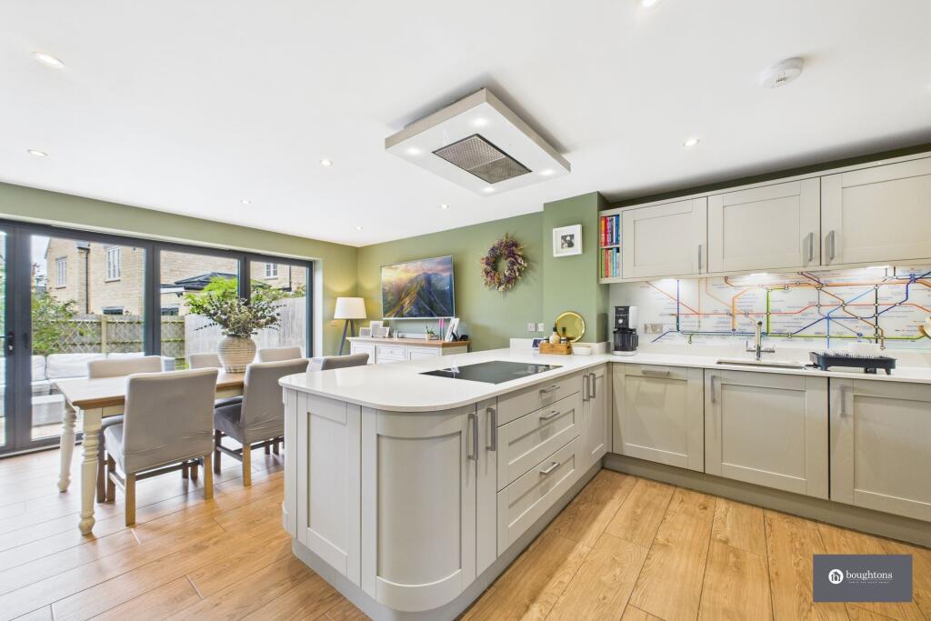 Sycamore Close, Brackley, NN13