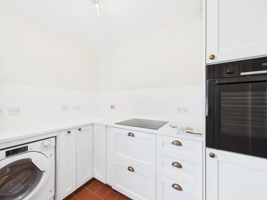 CAM04018G0-PR0292...