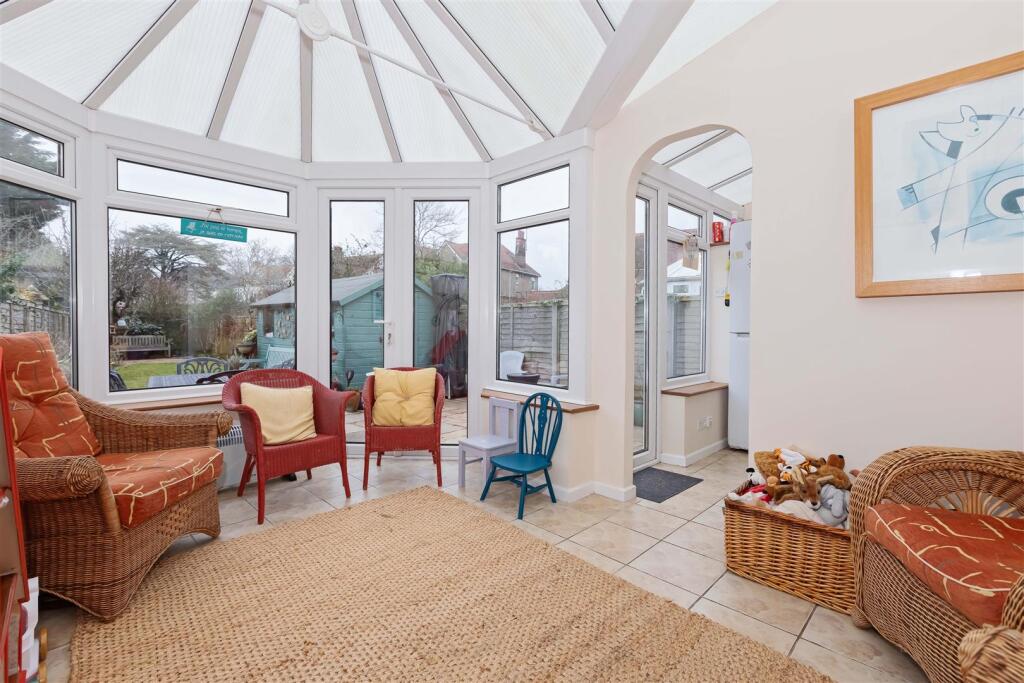 Parkfield Rd_21.jpg