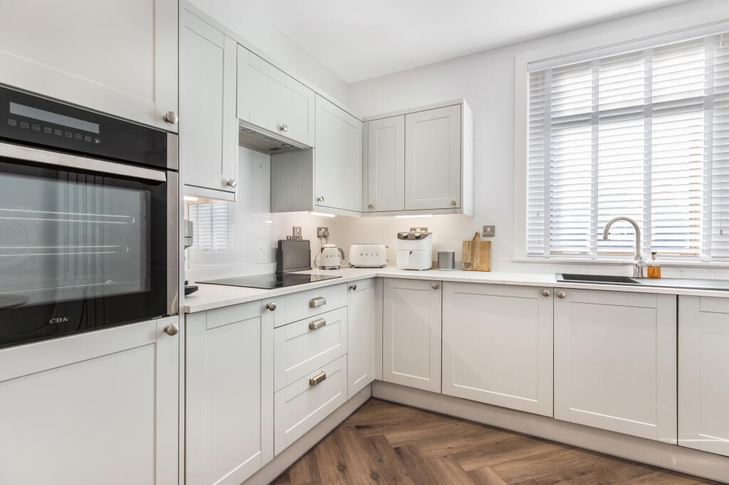 45, Oswald Avenue, Grangemouth, Falkirk, FK3