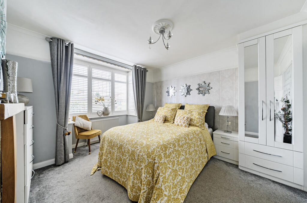 1318058-5-686580e...