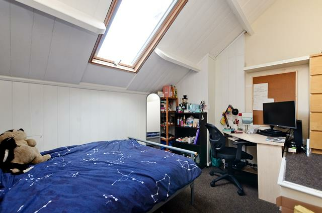 470 Glossop - Room 4.png