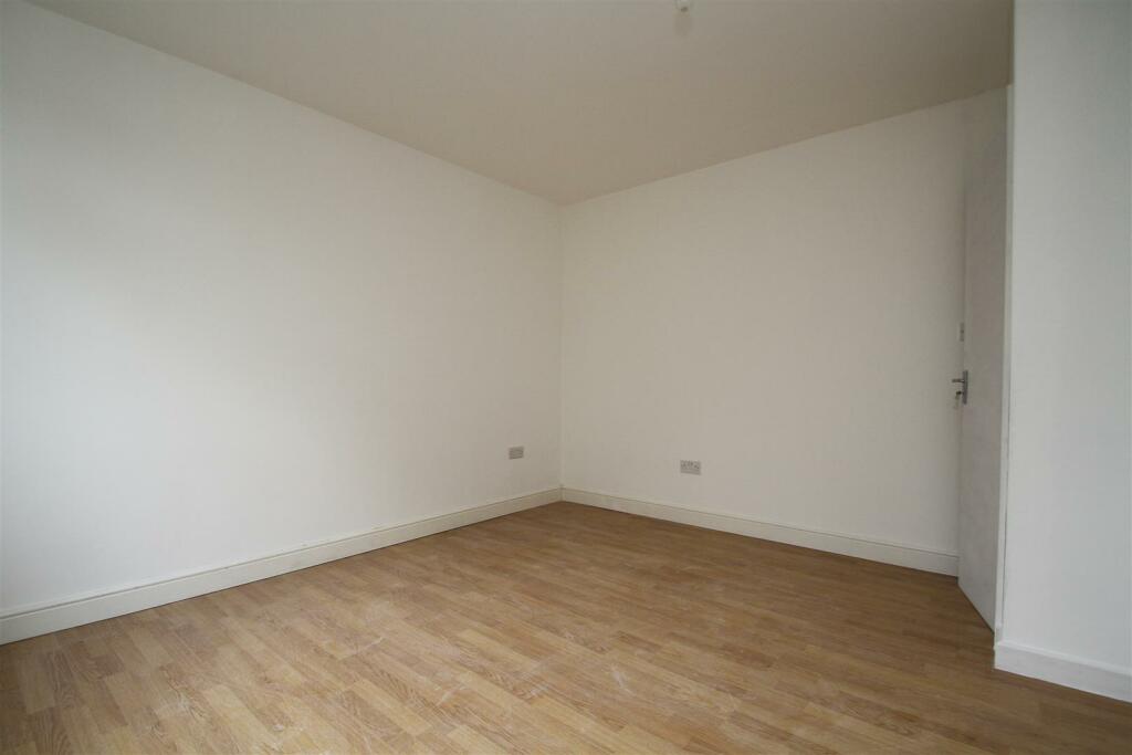 Leyton5.jpg
