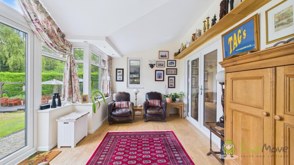 CAM03669G0-PR0022-STILL005