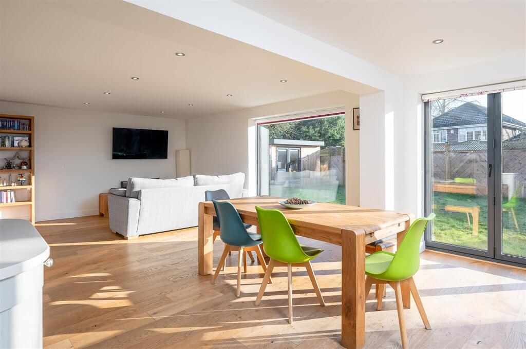 Kitchen Diner Family Room