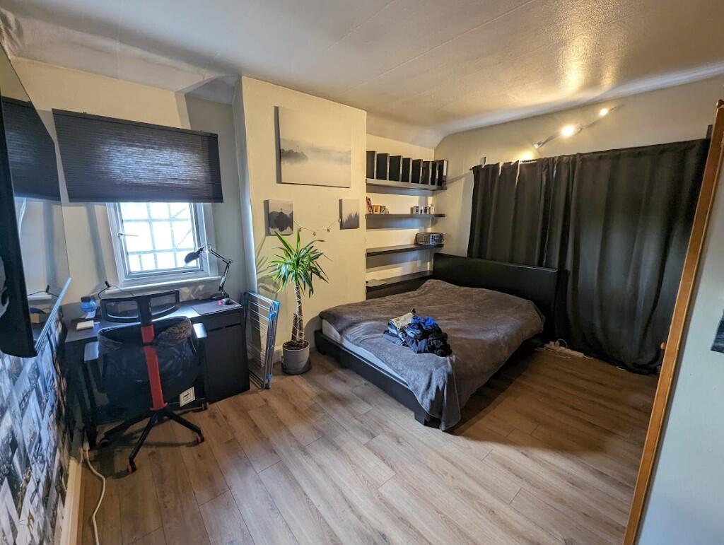 Double bedroom
