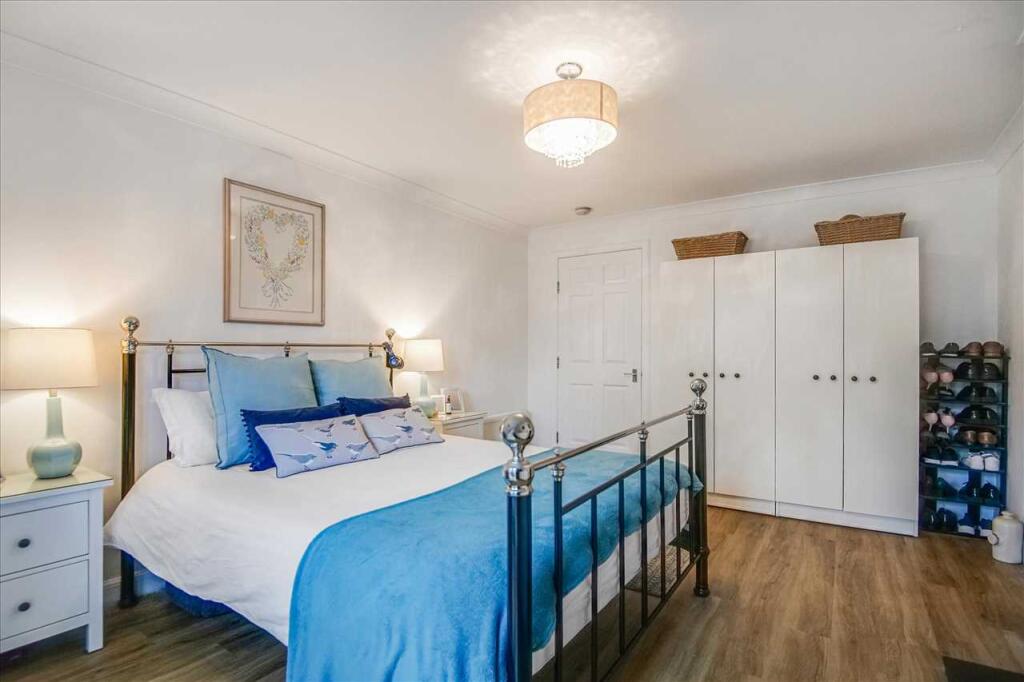 Bedroom One (3)