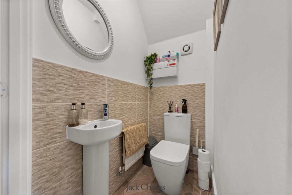 19 Tully Drive 9.jpg