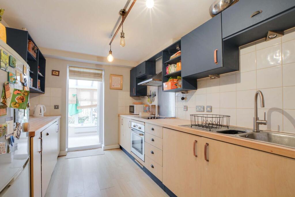 Fitted Kitchen