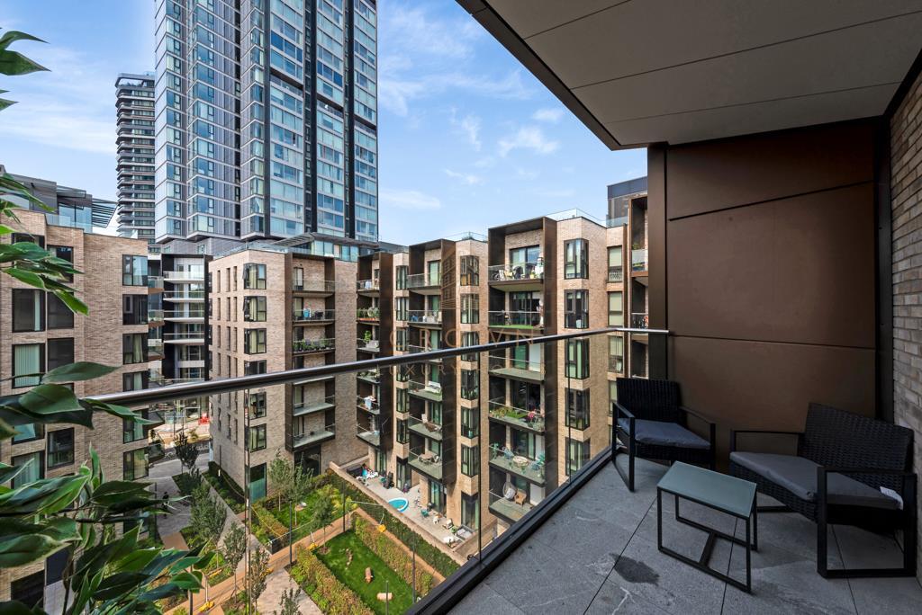 VERMONT HOUSE, 516-23.jpg