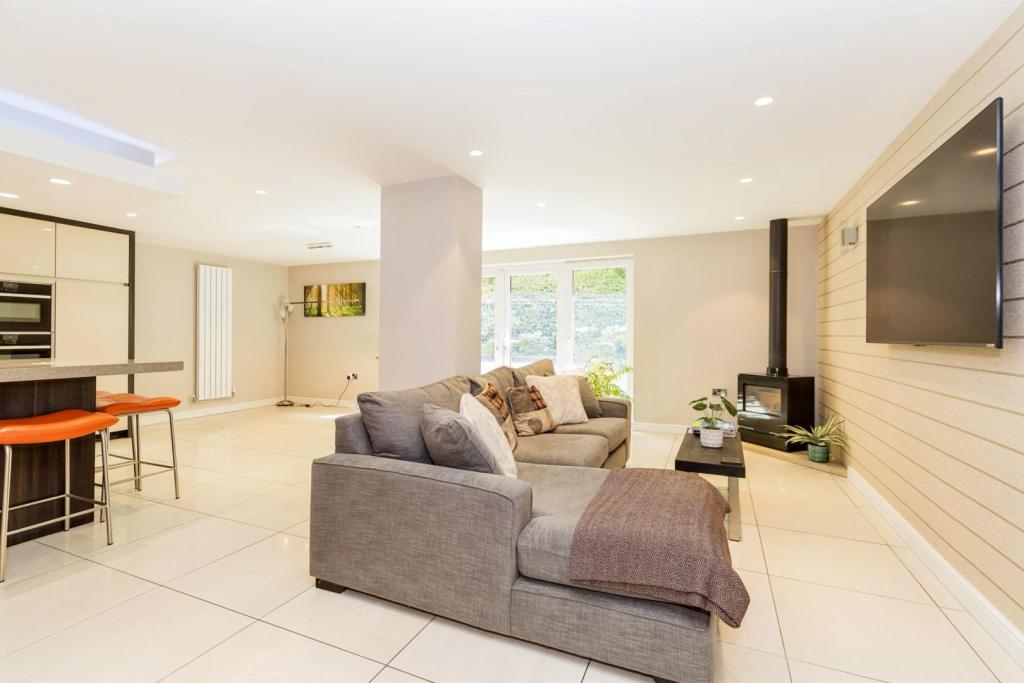 Kitchen/Family Room