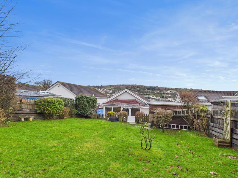 garden and rear elevation
