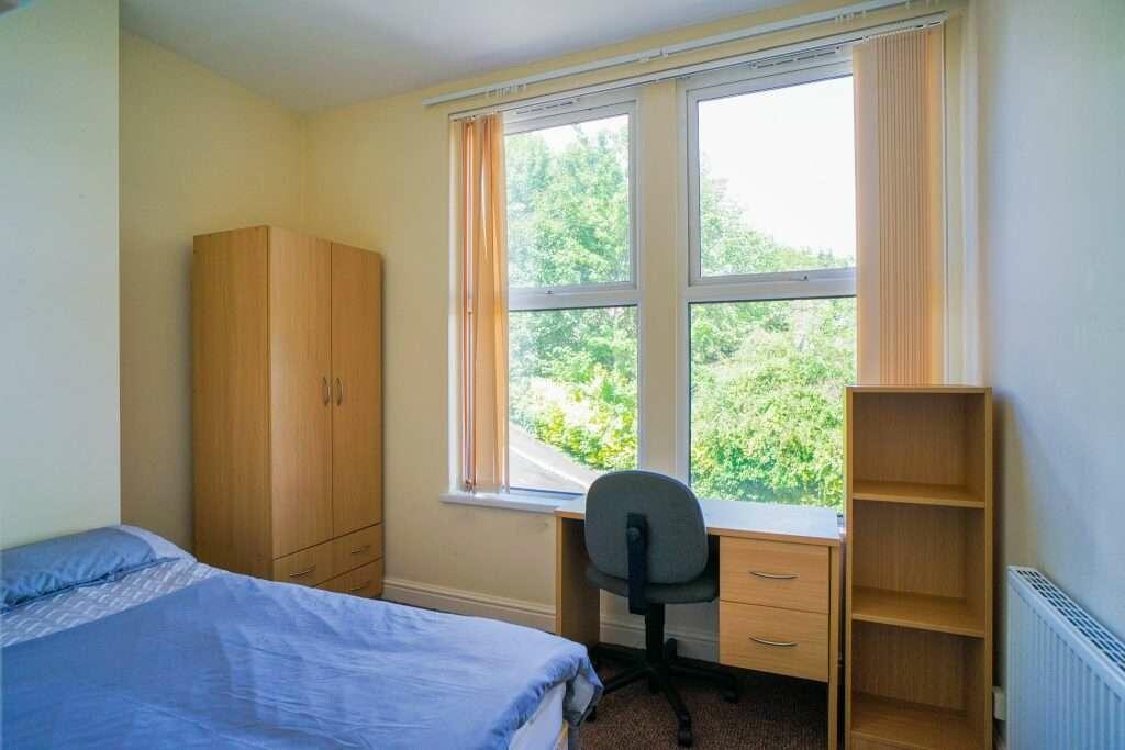 9_Harcourt_Crescent