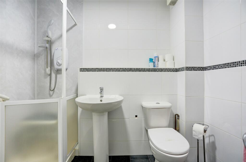 HOV240564_01