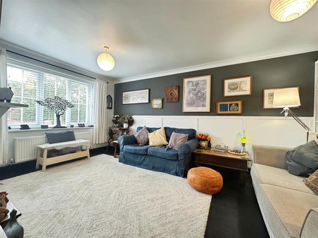 62c85a19--40D9-AD49-D939995F9283-46764-00000FEC72B