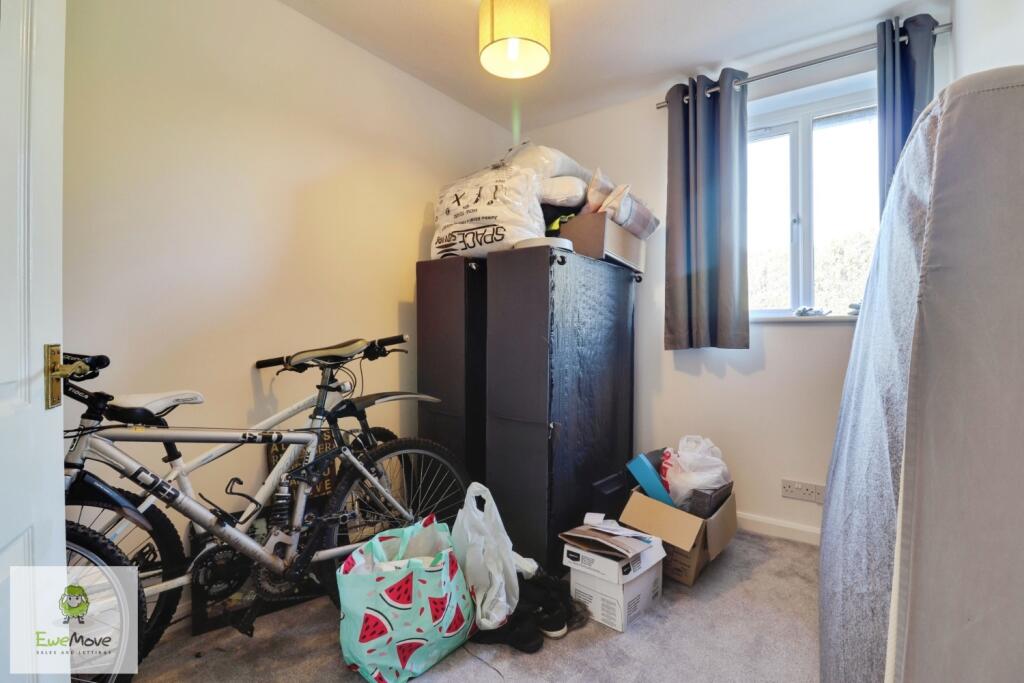 Bedroon 2 - EweMove Cannock