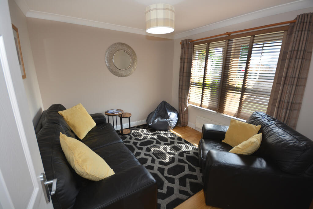 Sitting room 1