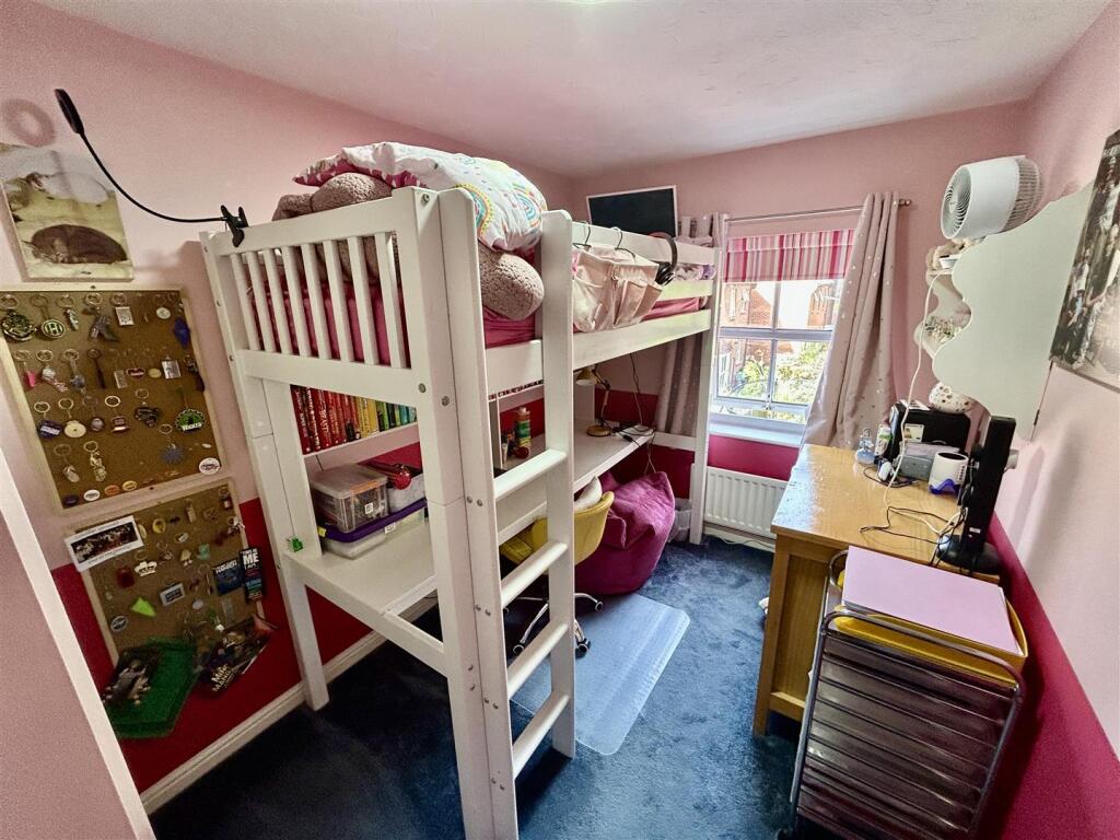 bed2.JPG
