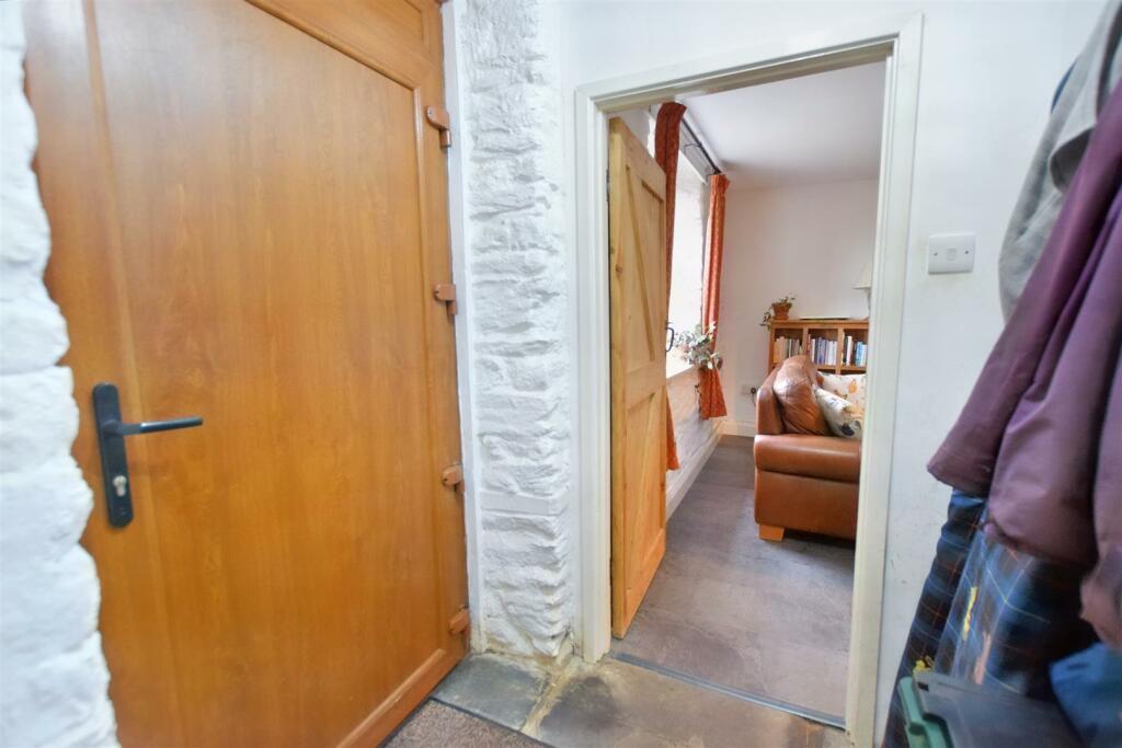 Rear Porch / Exit