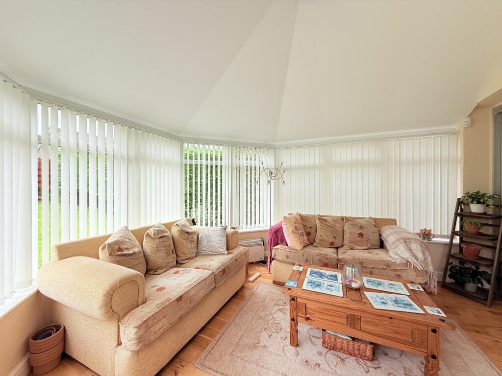 26 Rowanbank Road, Dumfries, DG1 4HD - Braidwoods 